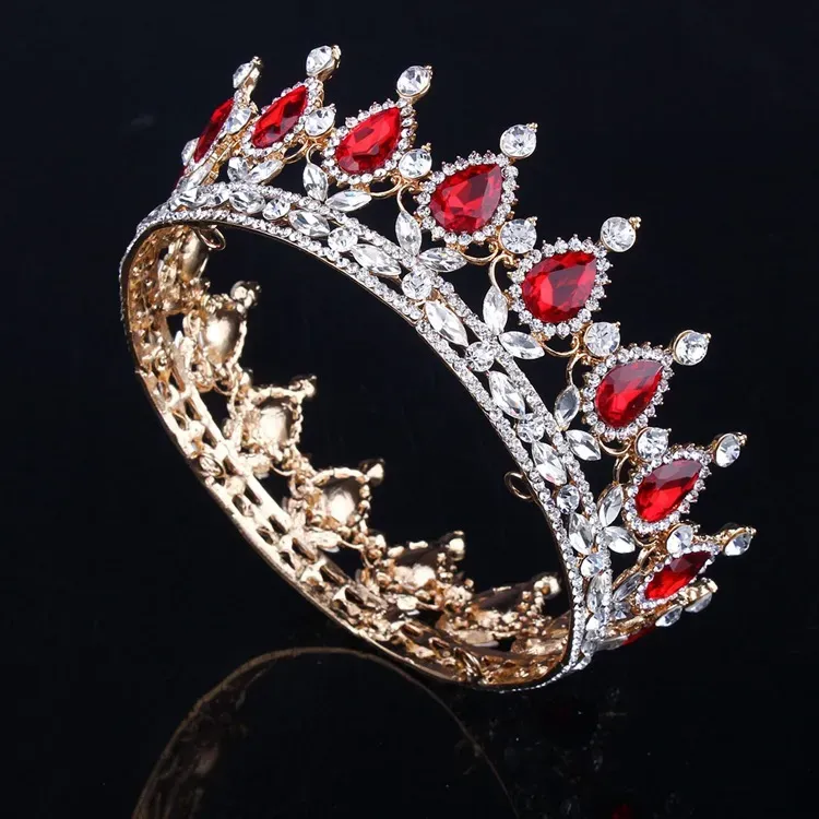 Couronnes de couronne de mariée de luxe Crystals de royum cristaux royaux couronnes princesse Crystal Accessoires de fête d'anniversaire Tiaras Quinceaner