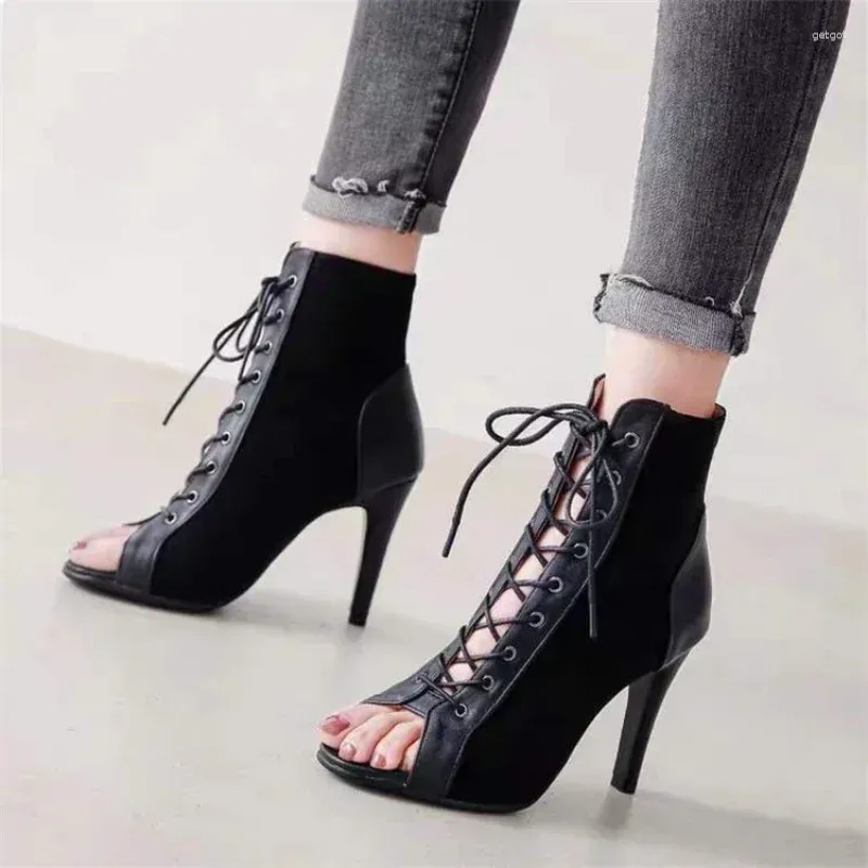 Chaussures habillées sandales d'été talons bottines pour femmes 2024 Peep toe orteil lacet up Porce Party Quality Suede dames bott plus taille