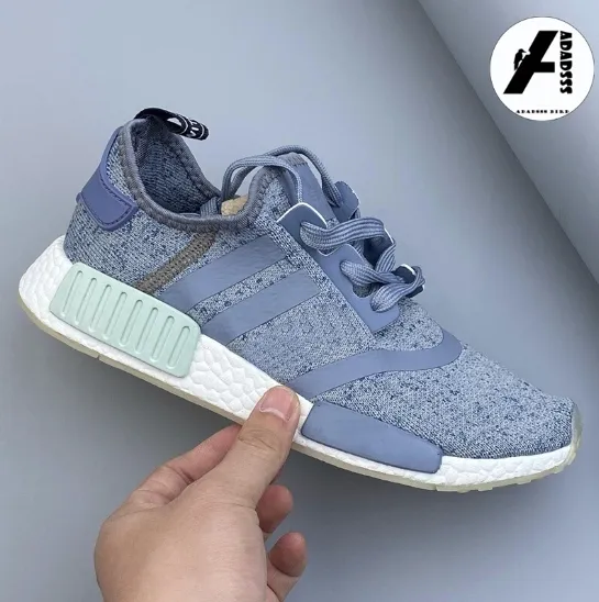 Wholesale NMD R1 Primeknit Triple Black White Bee Designer Swift Run X  Shoes For Men And Women OREO Runner Sports Sneakers At Only $68 | DHgate.Com