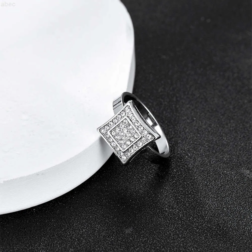 Bijoux de vente à chaud Square Shape Moissanite 925 Silver Silver Hip Hop Mens Rings For Party