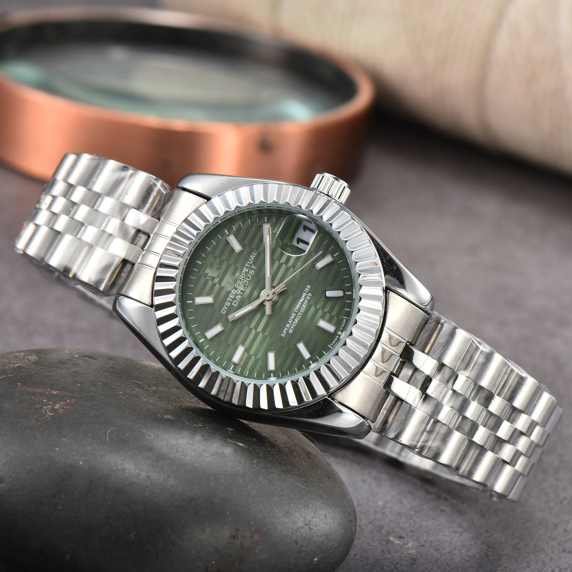 Men s Luxury Watch Automatic Quartz Movement 904L Stainless Steel Luminescent Sapphire Glass