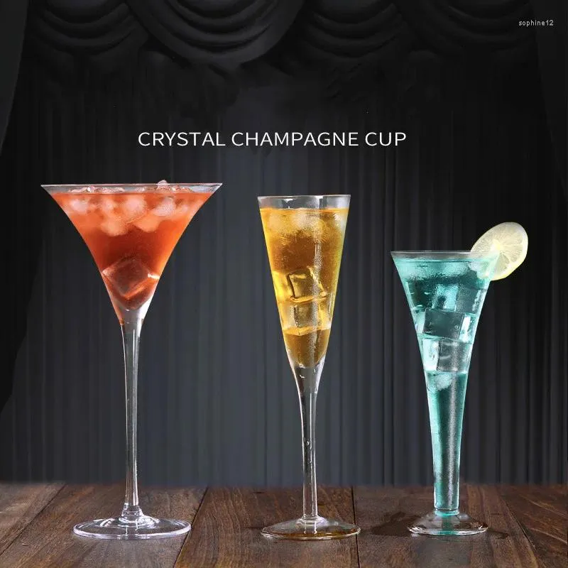 Vres de vin Verre Crystal Champagne Verre Mariage Mariage créatif Horn High Foot Martini Bubble V Forme Sweet Cocktail Tasses