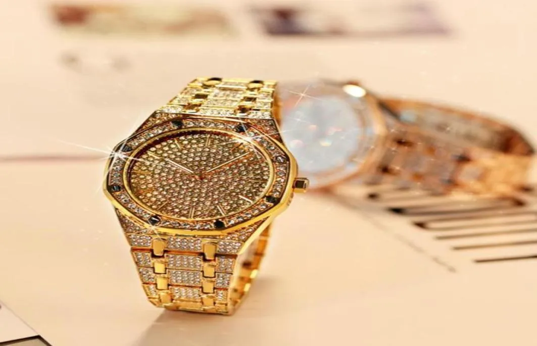 Modeklocka män Golden Sparkle Diamond Luxury Classic Designer Rostfritt stål Band Guldklockor för Reloj Hombre armbandsur2747854