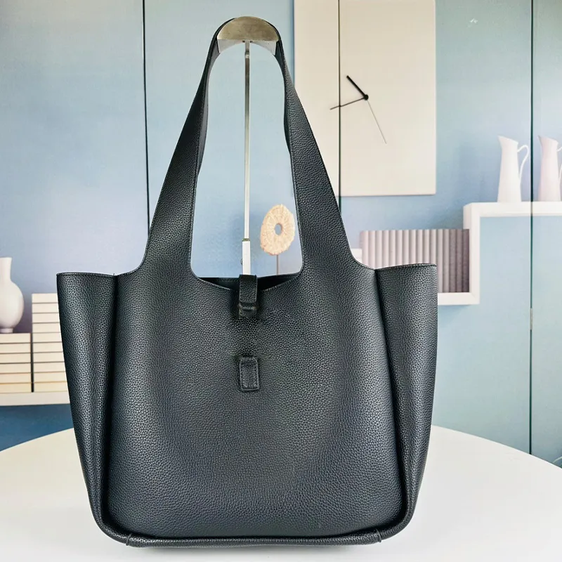 Designer -Taschen Frauen Umhängetaschen hochwertige Luxus -Mode -Taschen Taschen Crossbody Bag Lederhandtaschen große Einkaufstasche Laptop -Tasche Einfach und praktisch
