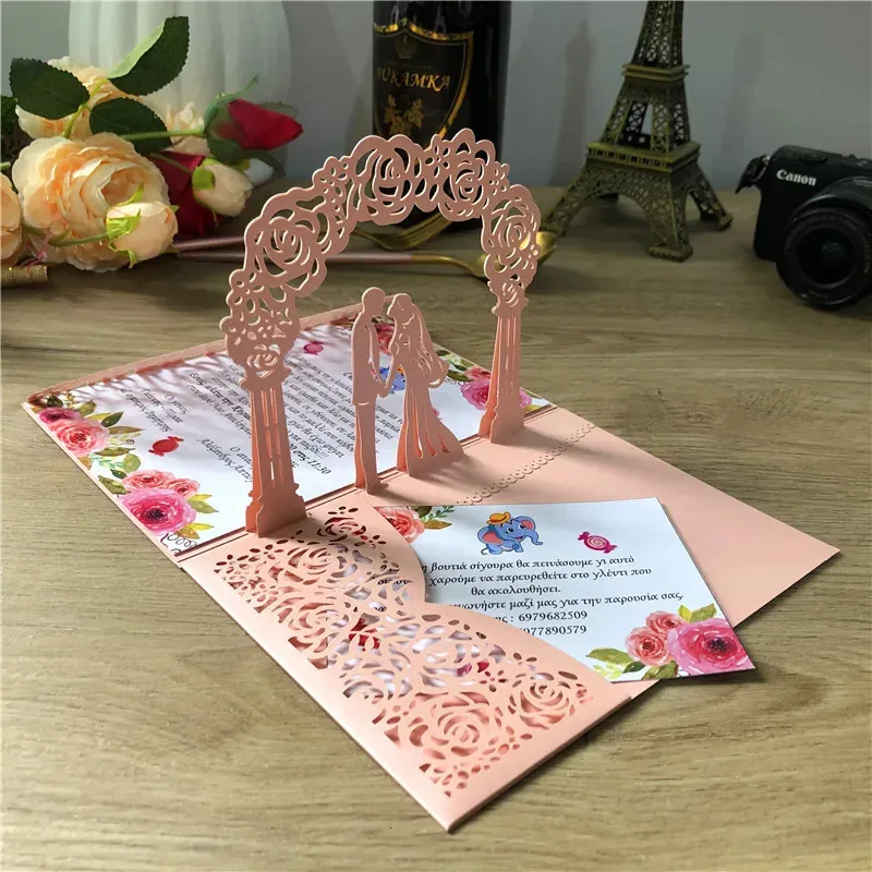 50 stycken 3D Pop-up Blush Pink Wedding Invitation Personlig printlaserskuren Pocket Bride och brudgum Hälsning Bjud in kort IC144 240323