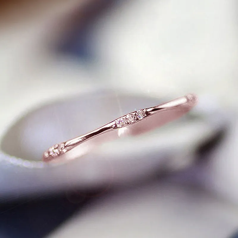 Anello da sposa da donna in argento sterling 925 placcato oro 14 carati con 9 piccoli diamanti, sottile, in platino e cristallo, gioiello di lusso._voghion.com