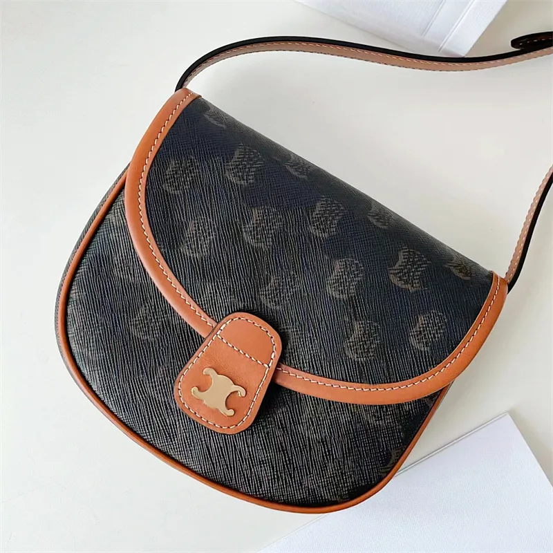 Damskie nastolatki triomfy Besace czarna skórzana torba do ręki klasyczny klapka na ramię siodła torba luksusowe męskie mens messenger crossbody torba TOTE TOTE TOTE QUALE CLUGUT TORP PAIP