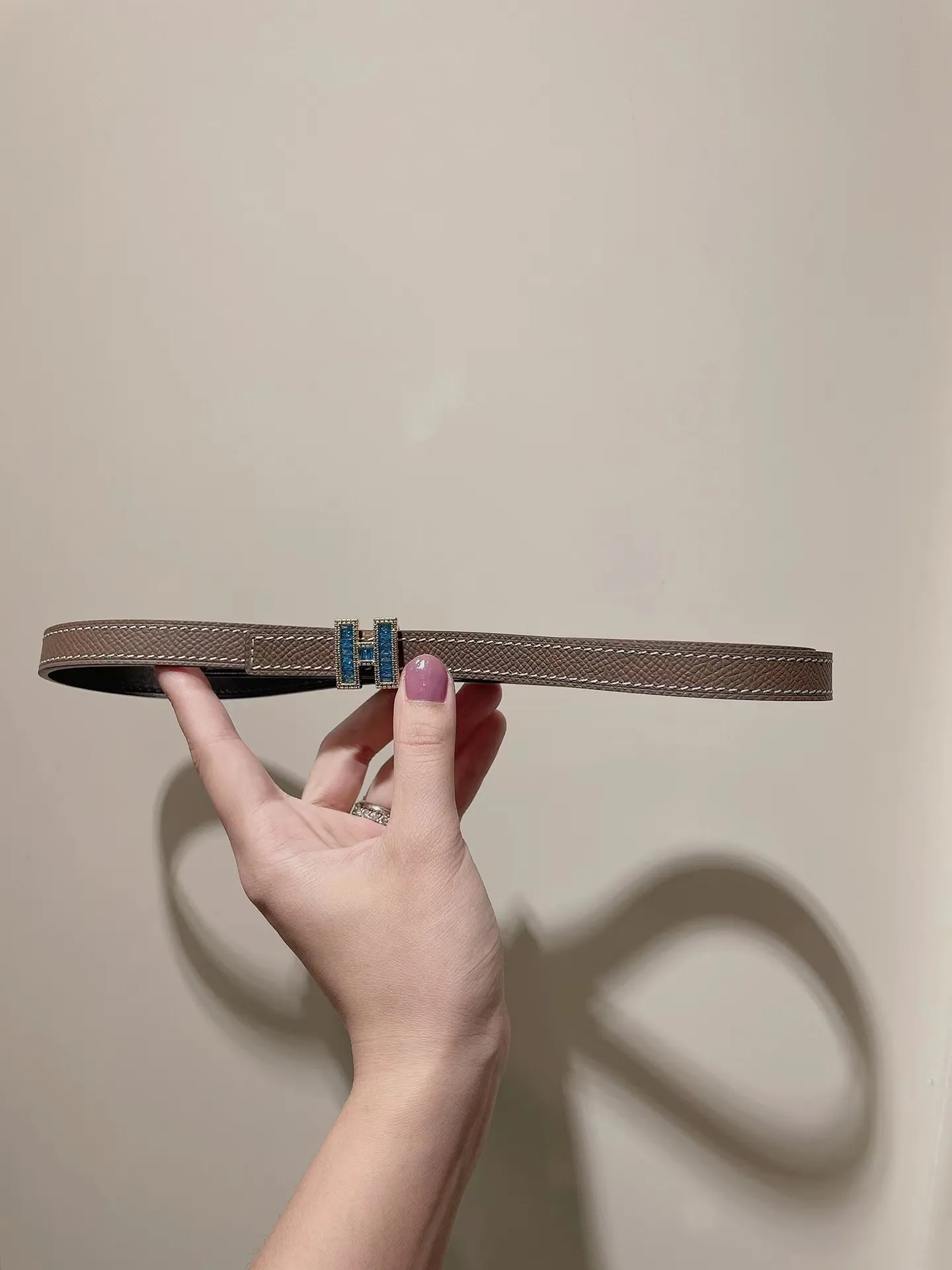 Belts Woman Designer Brand Luxury H Belts Fashion Classic Belt för Woman Casual Letter Smooth Belt Bell Belt Width 2.4 cm