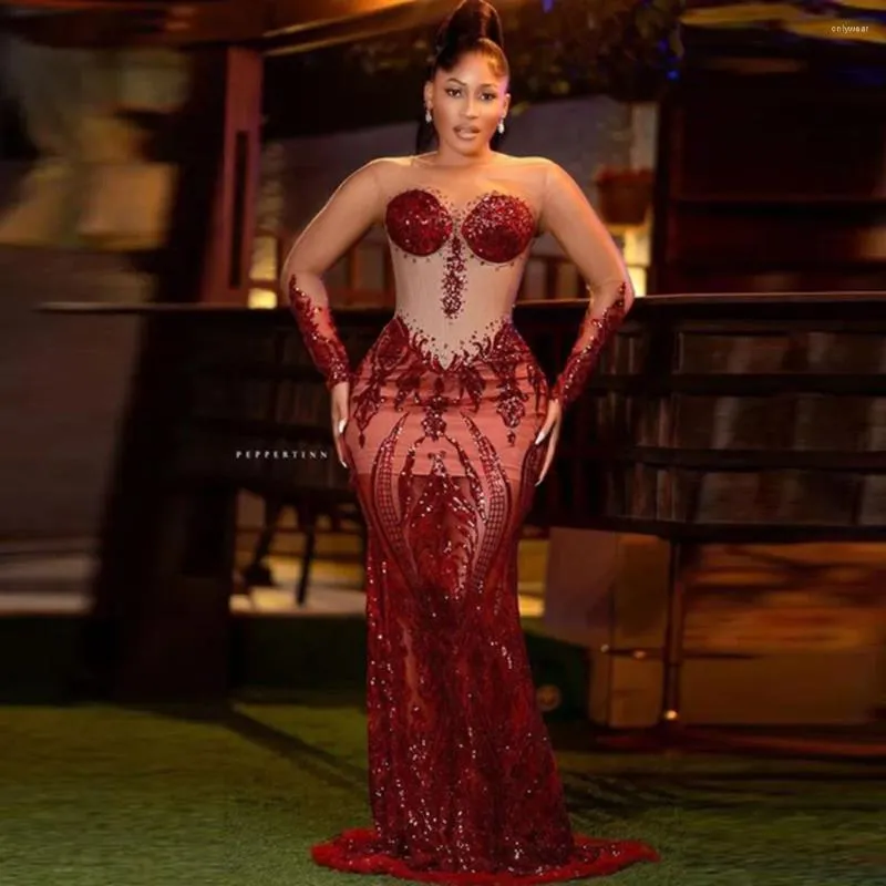 Abiti per feste Burgundy Lace sirena ballo aso ebi a maniche lunghe abiti da sera africani sexy vedi attraverso donne abiti da occasione formale