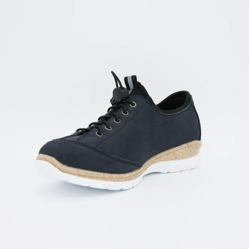 Chaussures décontractées printemps et d'été pour femmes Flat confortable Sneakers Ladies 2024 Lacet Up Black Ventilation