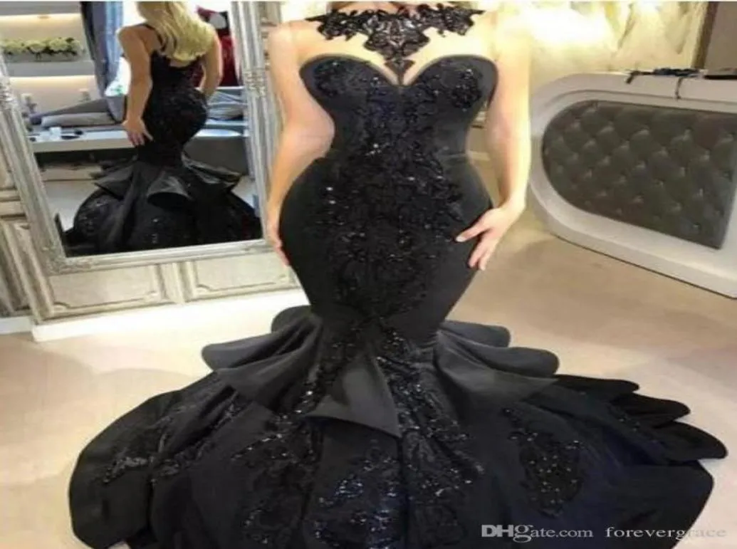 2019 Günstige atemberaubende schwarze lange Abschlussballkleid sexy Meerjungfrau Applikationen formelle Feiertage tragen Abschlussabend Partykleid Custom Made PL8237224