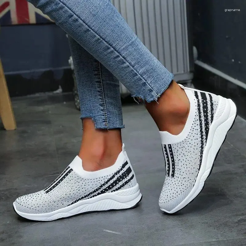 Fitness schoenen sneakers vrouwen vulcaniseer kristal glanzende elastische band sok vrouw comfort casual loafers bling slip op vrouw