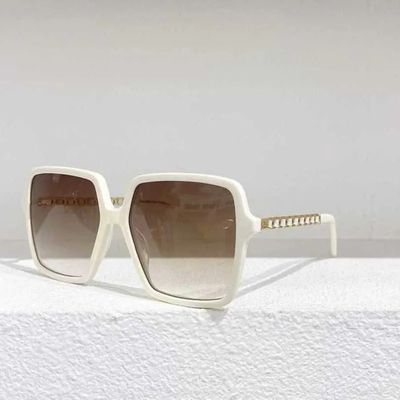 2024 Designer neuer Luxusdesigner neuer Online -Promi Tiktok Gleicher Stil Personalisierte Kunst Sonnenbrille für vielseitige Mode -Sonnenbrille CH5488