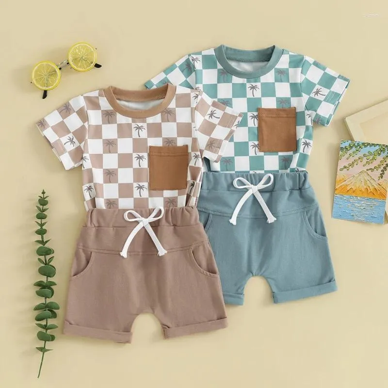 Kläduppsättningar Småbarn Infant Baby Boys Summer Outfits Kort ärm Plaid Tree Print T-shirt med elastiska midjeshorts 2st kläder Set