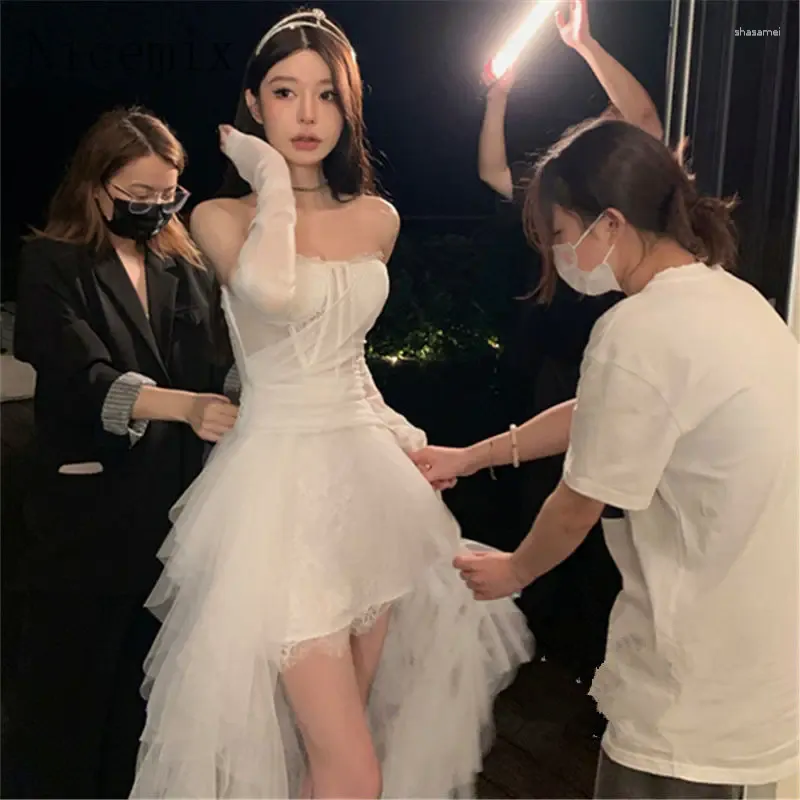 Lässige Kleider schwerer Industrie Fischknochen-Netz Spitze trägerloses Kleid für Frauen 2024 hochgradig elegant und stilvoll A-Line-Abend Weiß
