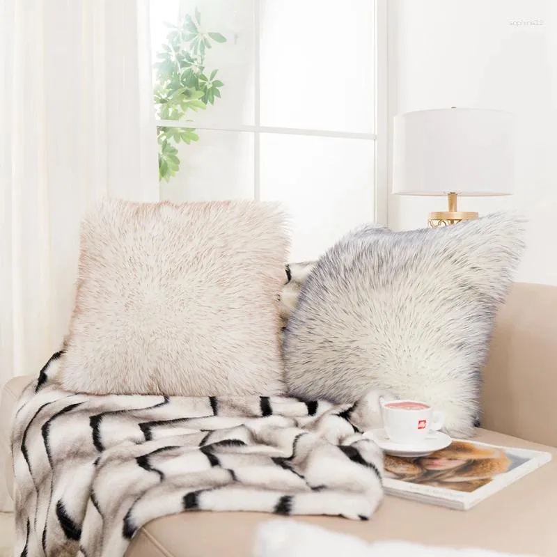 Oreiller des oreillers en fausse fourrure doux couvercle en peluche décorcassement des couvertures de salon canapé décoratif 45x45cm