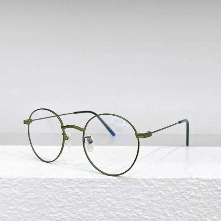 2024 Novo novo designer de luxo de alta qualidade Os óculos de sol do ano novo Tiktok Online Celebrity Personality Japaneses e óculos Versátil Facos de rosto simples GG1054O