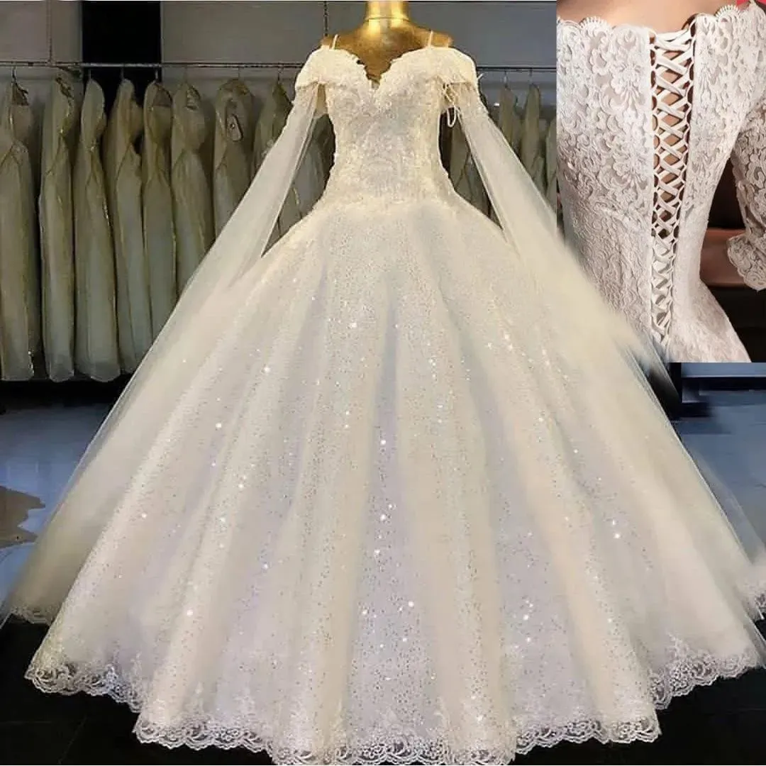 Dresses Long Juliet Sleeves Wedding Dresses Bridal Ball Gown with Spaghetti Straps Lace Applique Floor Length Sequins Custom Made Plus Siz