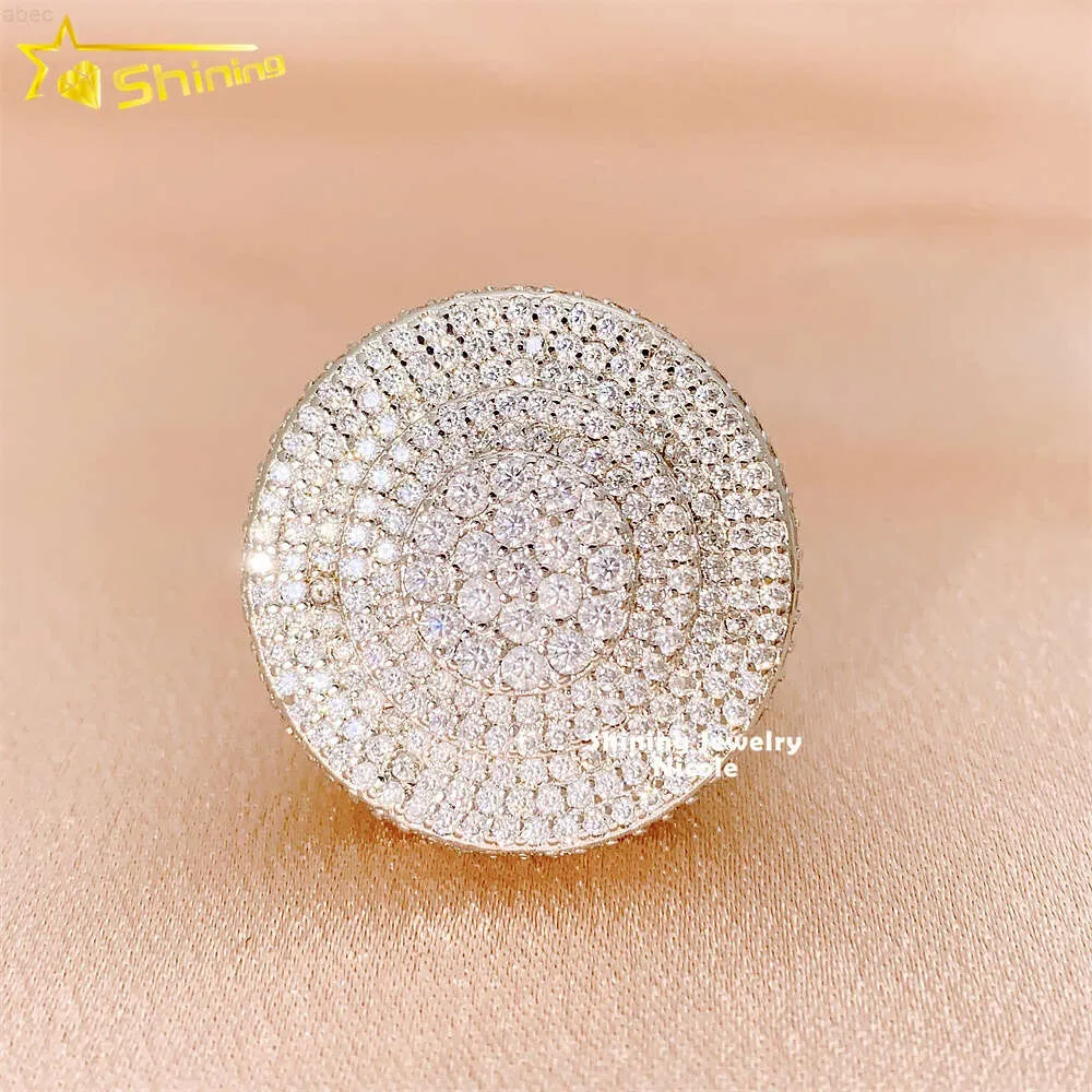 NOUVEAU QUIVIE BLING 925 Silver Iced Out VVS Diamond Round Hop Hop Moisanite Ring