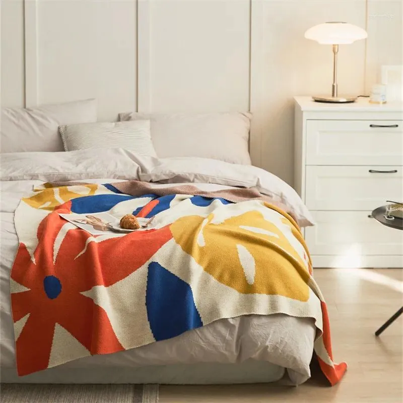 Cobertores de sofá floral nórdico Cama de ar condicionado de malha de malha Conjunto de ar condicionado BB Decoração de viagem tricô