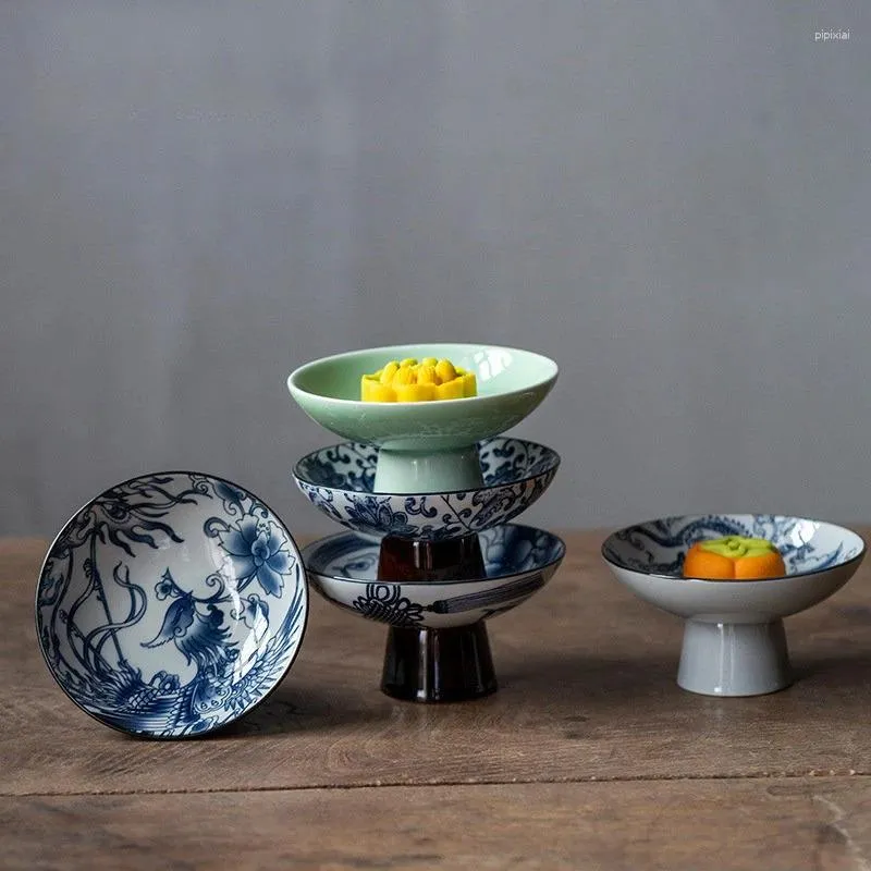 Piastre antiche blu e bianca dessert a piede alto piatto di frutta di frutta cinese ceramica ceramica ceramica santuario