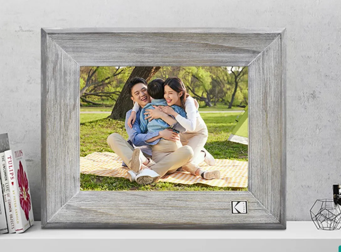 Customized Digital Frame Personalized Digital Photo Frame for Fashion Designers - 9.5 Inch ...