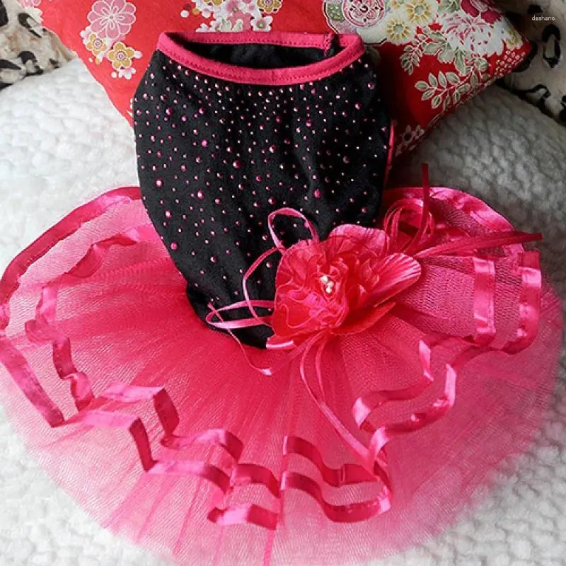 Hondenkleding Pet Rose Flower Gauze Tutu Tutu Tutu Tutu Rok Puppy Cat Little Small Puppies Dierlijke bruiloftsfeestkleding