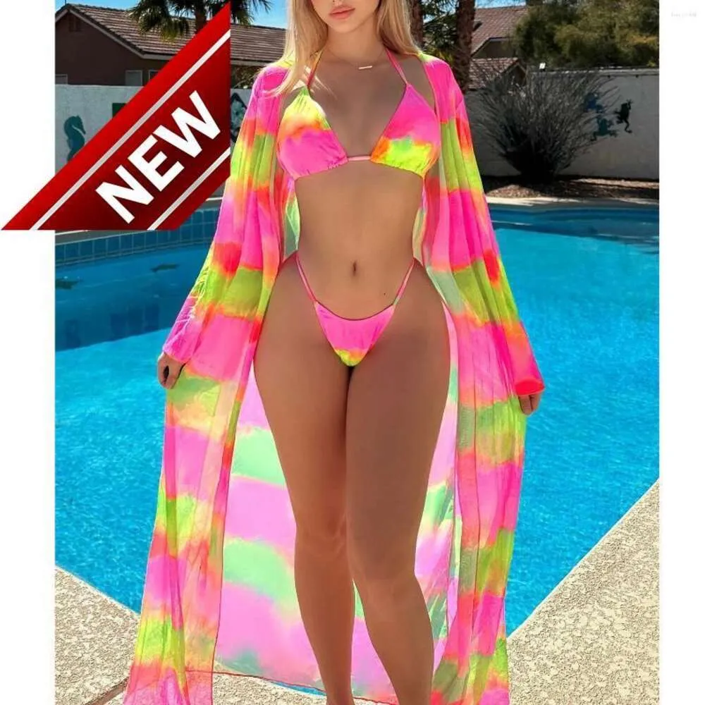 2024 Nuovo stilista di moda set di bikini sexy set da donna a buon mercato con donne kimono stampa tropicale in bikini da bagno in bikini coppa il set da spiaggia per cavi set da spiaggia