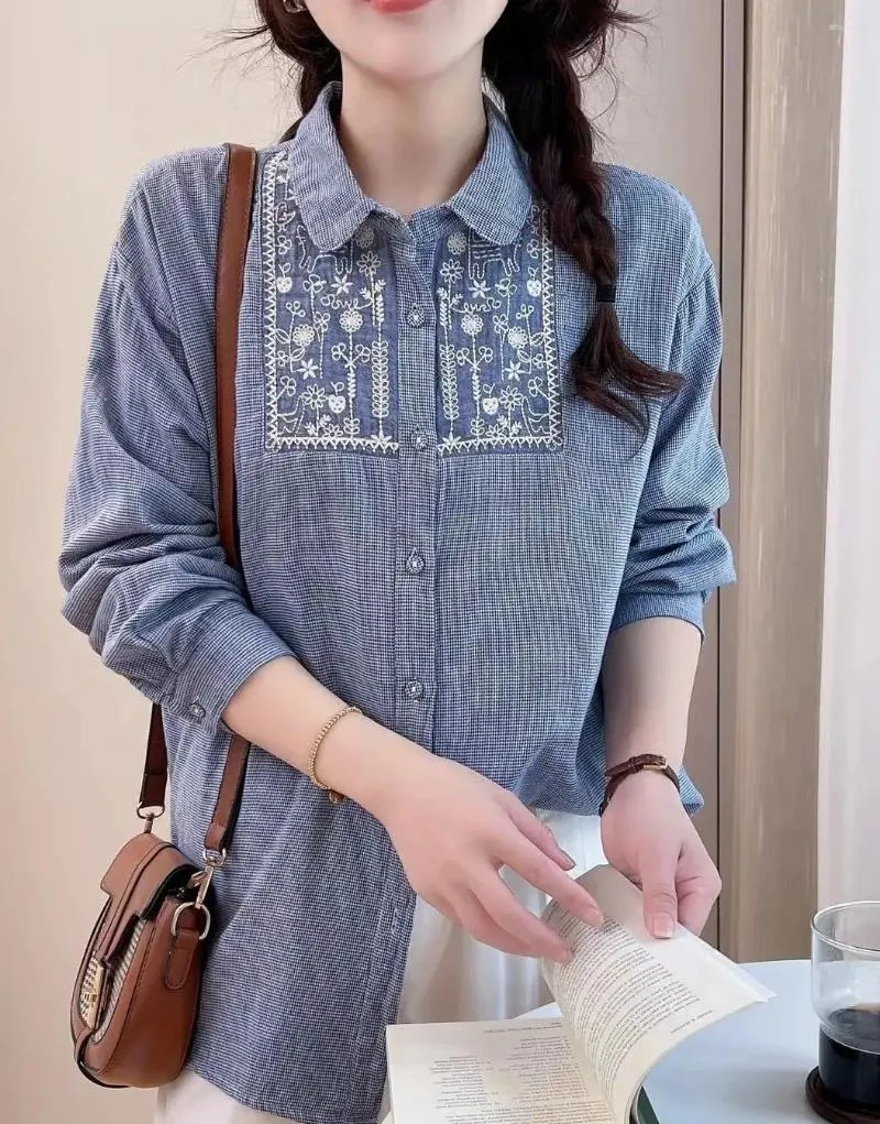 Women's Blouses Mori Kei Elegant Female Cotton Yarn Blue Plaid Shirts With Embroidery Top Japan Style Ethnic Checkered Blous