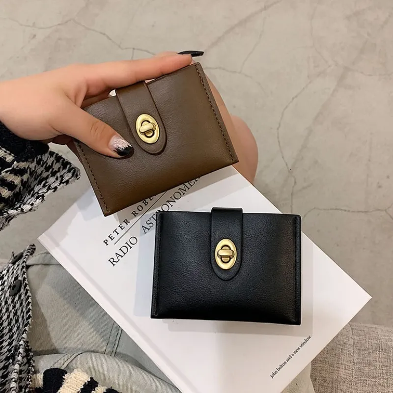 Retro Chic: Compact PU Leather Wallet for Women - Card & Coin Holder ...