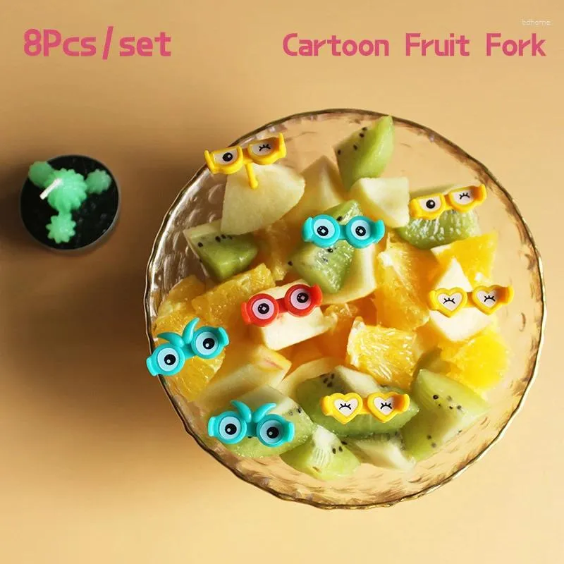 Çatallar 8pcs karikatür gözlük meyve çatalları mini çocuk atıştırmalık kek tatlı kürdan bento öğle yemeği parti dekorasyon