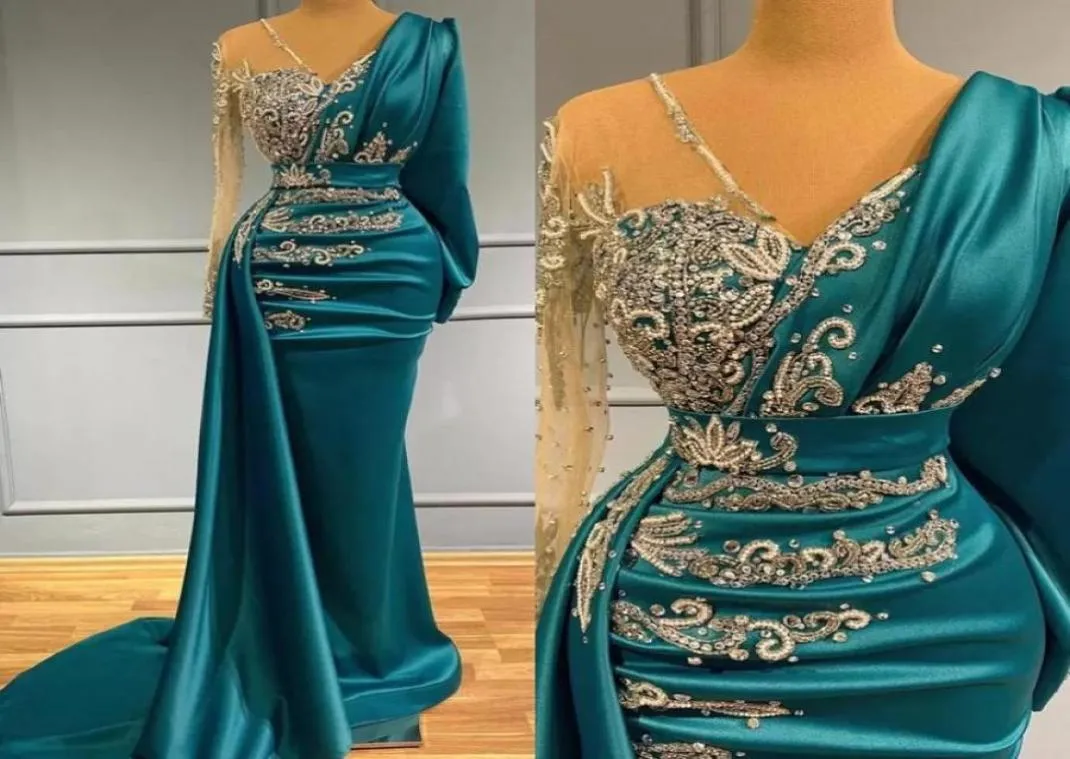 Luxe lange mouw prom avondjurken formele gelegenheid dragen gouden appliques kralen kralen jager pure nek arabisch gewaad de soriee bc104174258839