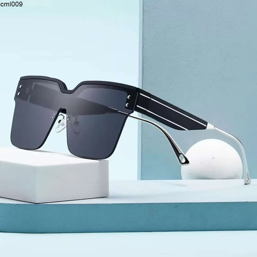 Nuova mezzo telaio integrati occhiali da sole femminile Trend personalizzato Resistenza ai raggi UV ad alta definizione semplice