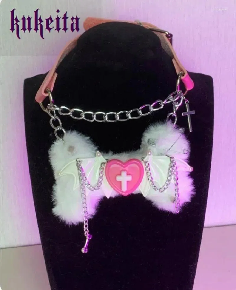 Choker Kukeita fait à la main gothique lolita collier en peluche punk y2k filles adoure la chaîne d'aile de chauve-souris pU en cuir streetwear