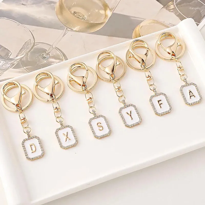 Keychains 1pc Alphabet Rhinestone Letter Keychain Bling Fashion Women Charm Ornament Gift Purse Tas Backpack Key Ring Pendent