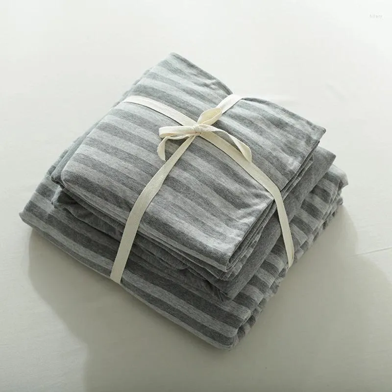 Ensembles de literie 4pcs Coton Elegant Grey Grey Striped Huite Cover Set Super Soft Jersey tricoté de caoutchouc de feuille d'ajustement gris