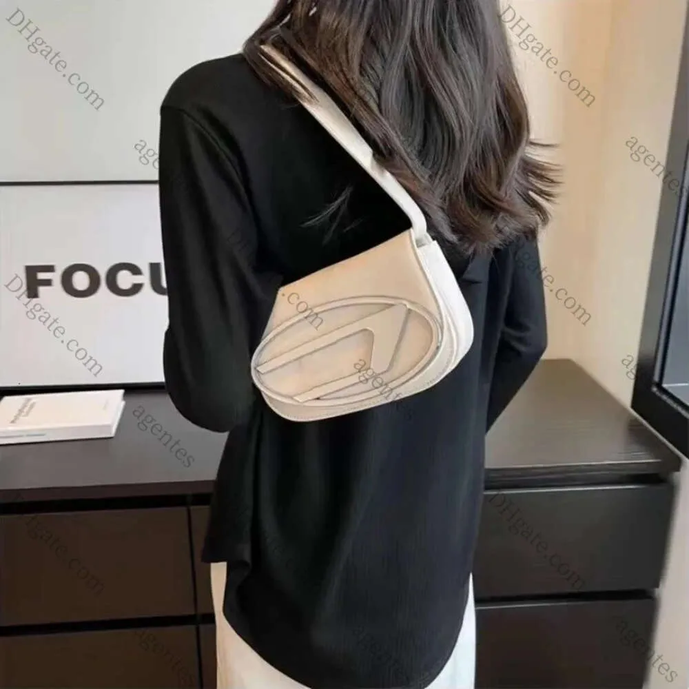 女性トートハンドバッグ財布ハーフラウンドデザインブランドレザーショルダーバッグファッションクロスボディバッグ豪華な絶妙なハンドバッグ