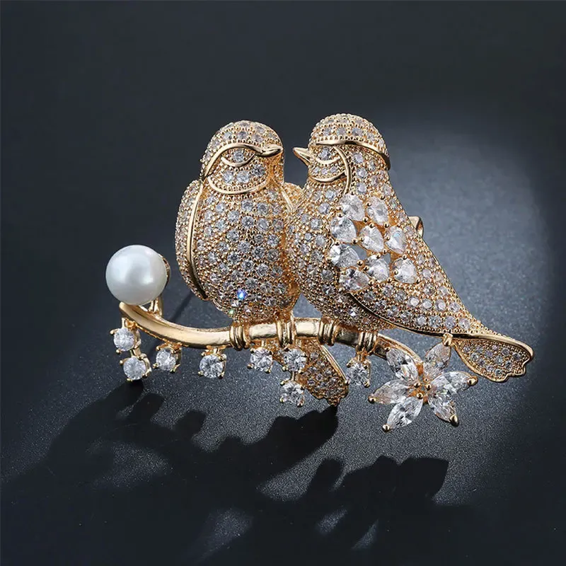 Gereedschappen Kerstmis fijne sieraden broches voor vrouwen 14k soild gouden feest luxe bohemia broche sieraden liefde vogel schattig/romantische broches