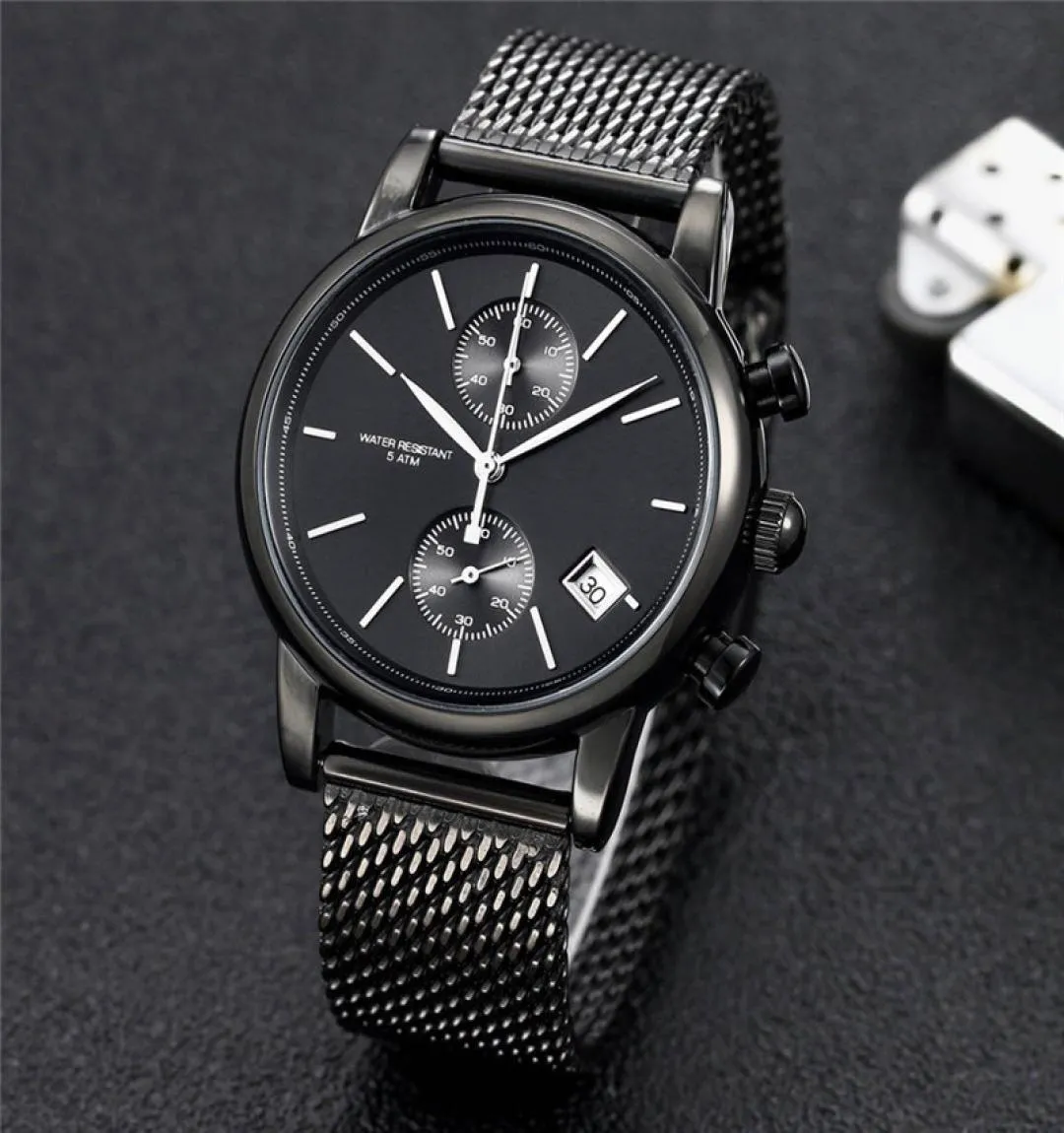 Top Men039s Watch Men039S Designer Quartz Watch Luxury Chronographe en acier inoxydable multifonctionnel Watch Casual Business Tre1360382