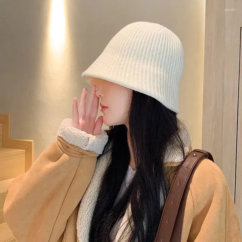 Berets 2024 Winter Solid Color Lady Fashion Hat Disual Hat