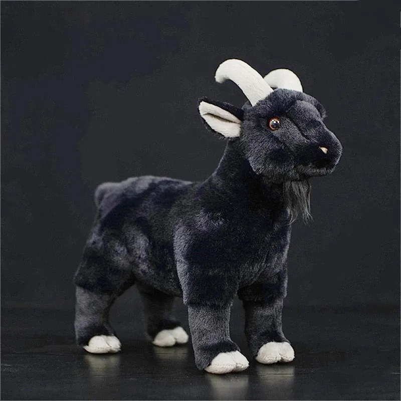 黒いヤギのアニメかわいいぬいぐるみ羊ぬいぐるみおもちゃのような動物シミュレーションぬいぐるみドールカワイのおもちゃギフト240325