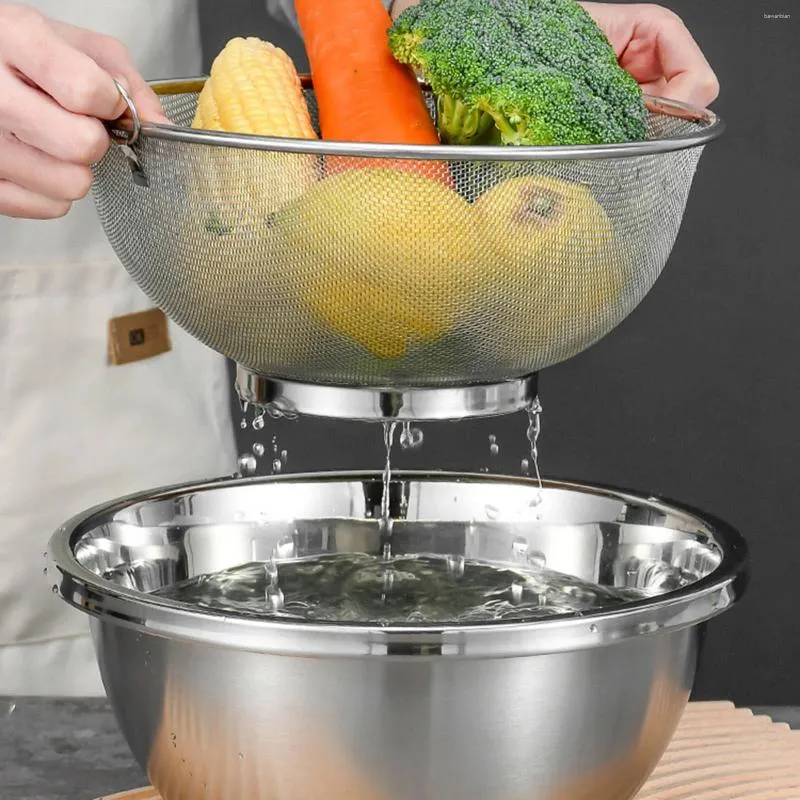 Bouteilles de rangement 2pc en acier inoxydable Microporant passoire 2 grande capacité avec bol à mélanger pour laver les légumes et le riz