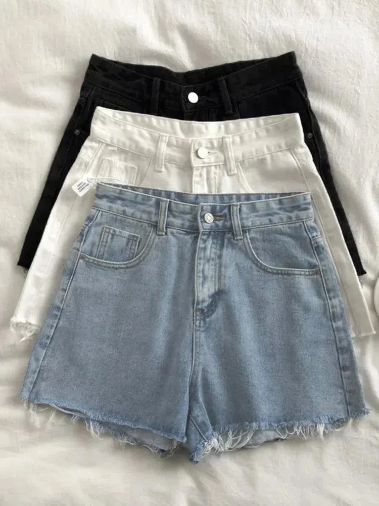 Korean High Tailed Raw Rand Denim Shorts Dames zomer Basic Button Pocket Denim Shorts Street Denim Pant 240321