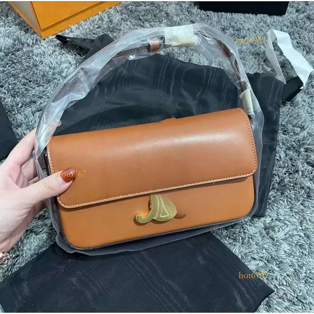 designer bag ccelinne luxury bag brand handbag Baguette Bag Retro Underarm Bag Women's 2024 New Single Shoulder Handheld Crossbody Bag