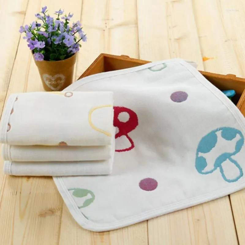 Gopa ręcznika Mała kwadratowa ślina bawełniana bawełniana chusteczka dla dzieci