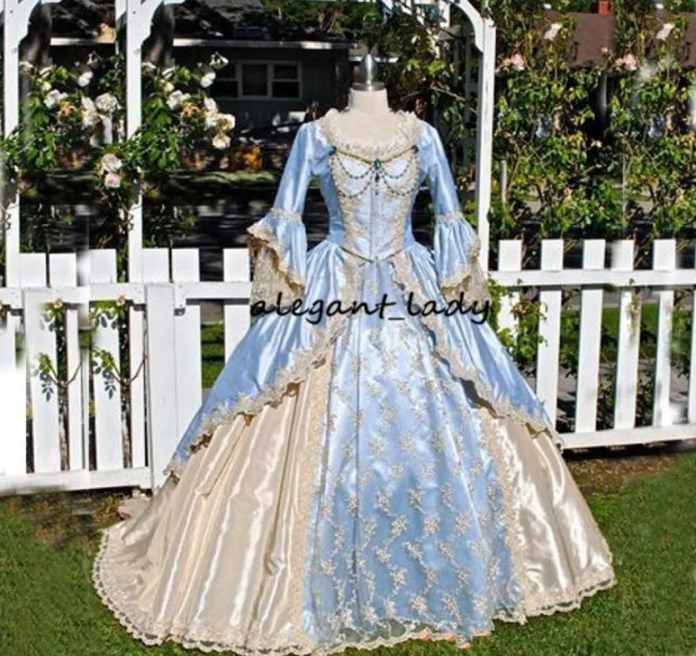 Vintage Victorian Wedding Dress Medieval Gothid Bridal Gown Champagne Light Sky Blue Long Bell Sleeves Appliques Scoop Neck weddin7493683