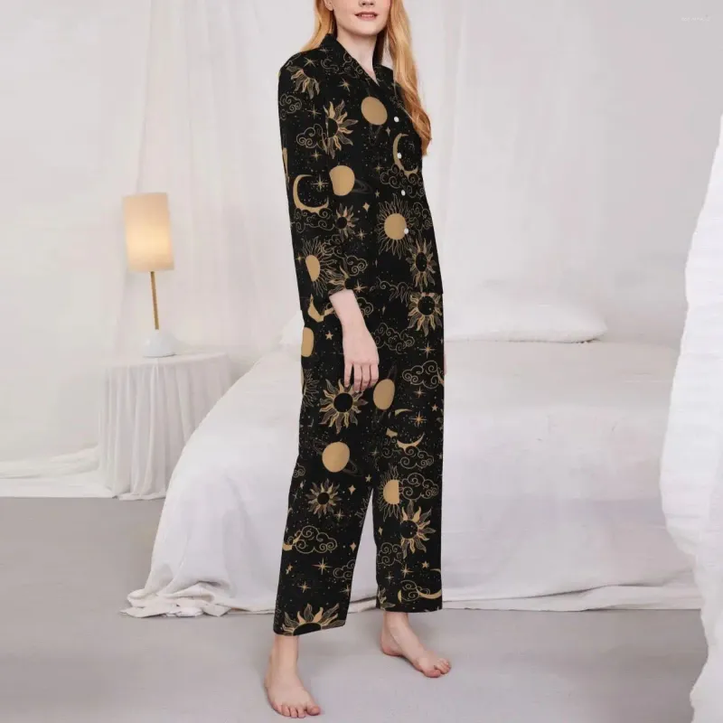 Accueil Vêtements Sun Moon Galaxy Pajamas Set Automne Space céleste Sleeille Romantique Sommeil 2 pièces Casual Oversize Suit Birthday