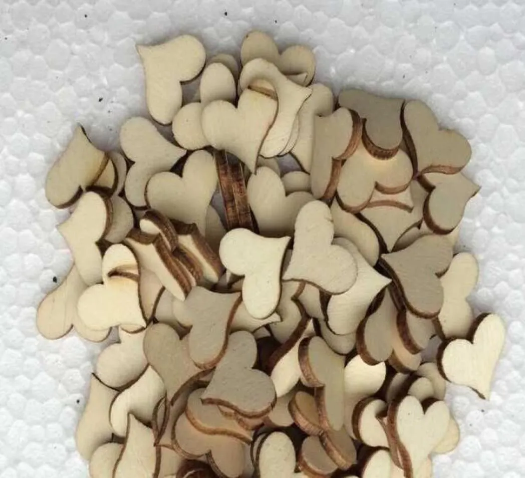 300pcs Wooden Heart Button Beads For Table Ornaments Wedding Decoration Pography Props1695526