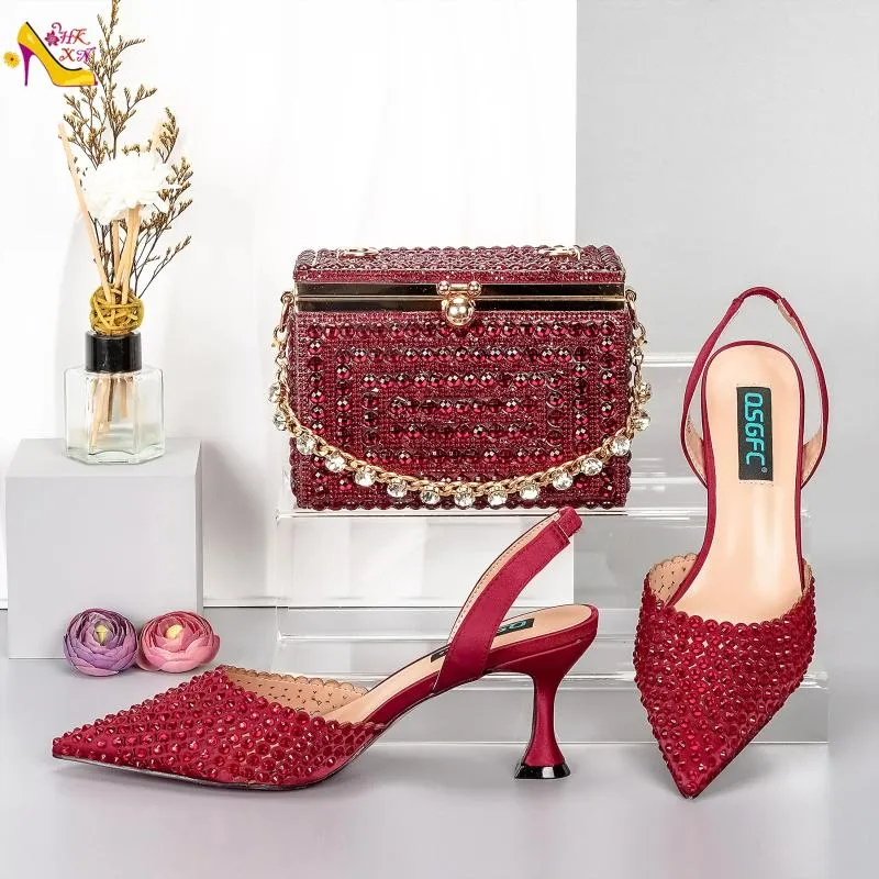 Navy and red heels discount