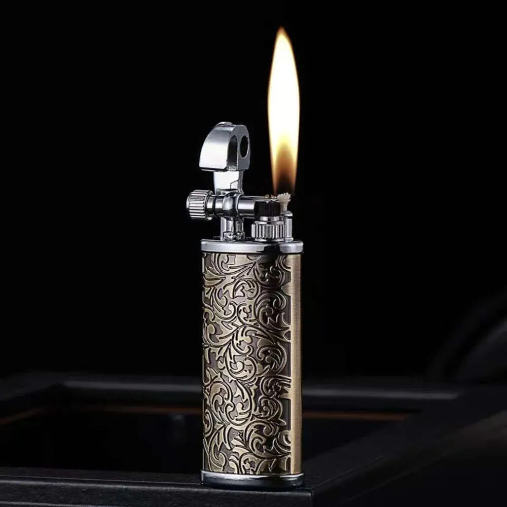 Creative Tang Grass Vintage Flint Kerosène Lighters Retro Metal Griding Wheel Open Flame Portables Porters ACCESSOIRES